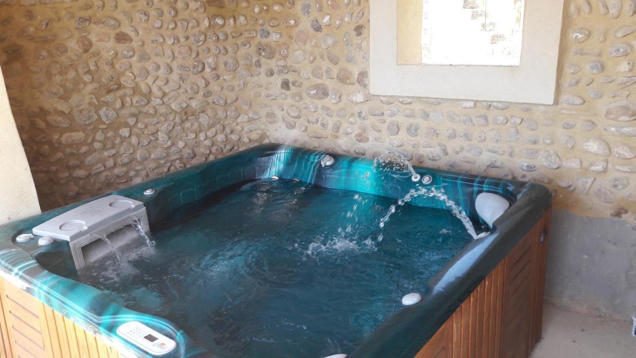 Chambre A La Ferme Au Milieu Des Lavandes 瓦朗索尔 外观 照片